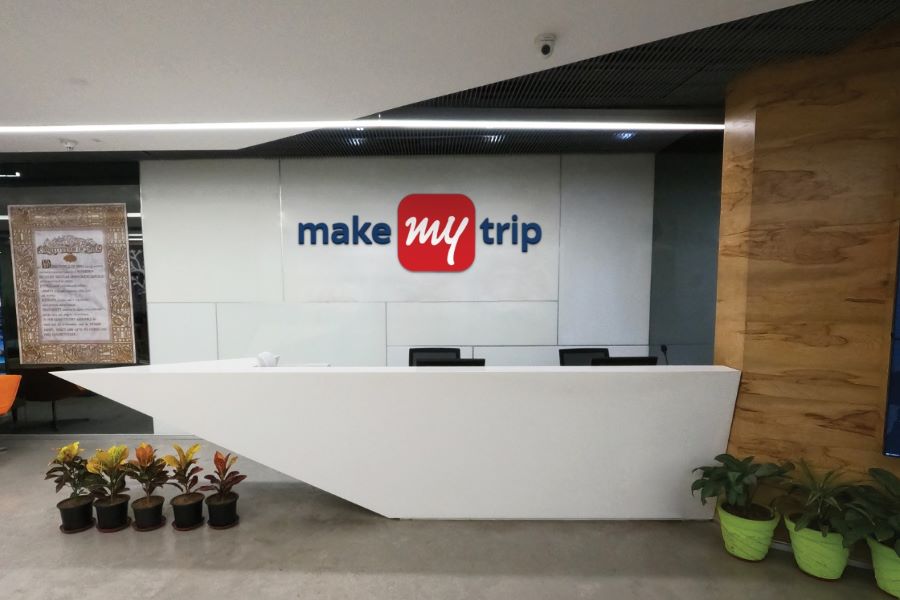 MakeMyTrip Acquires Majority Stake in Car Rental Company ‘Savaari’